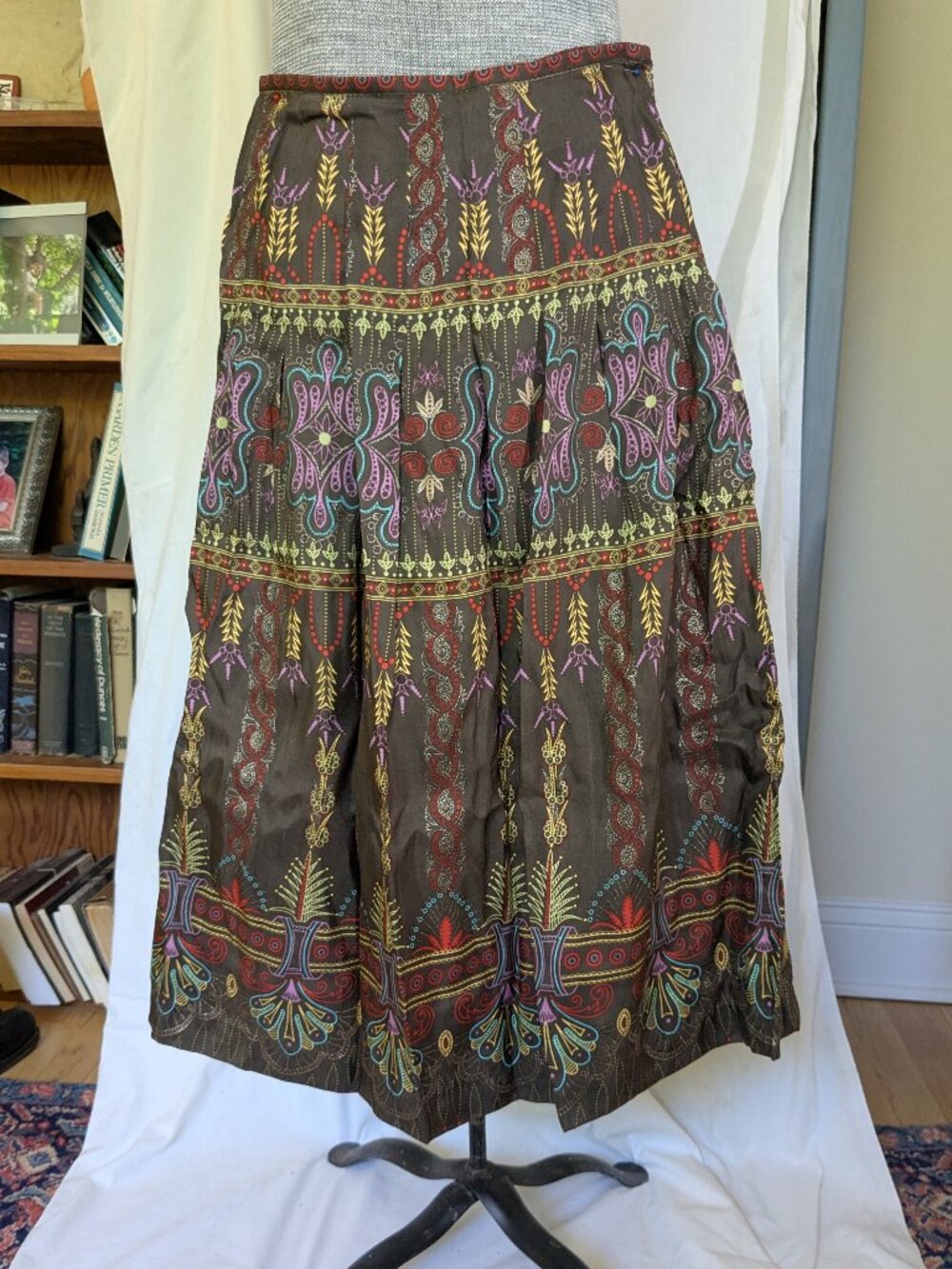 Silk Multicolored Kenzie Lined Skirt Size 2